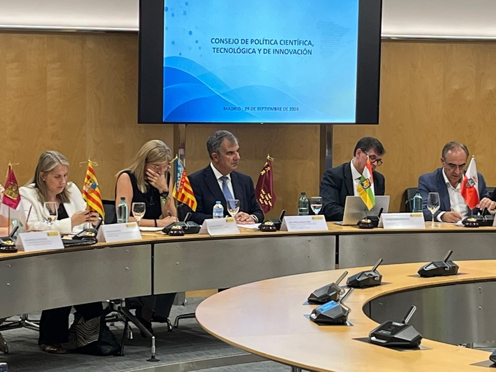 Murcia pide al Ministerio integrarse en grupos de trabajo para optimizar la gestión de políticas científicas.