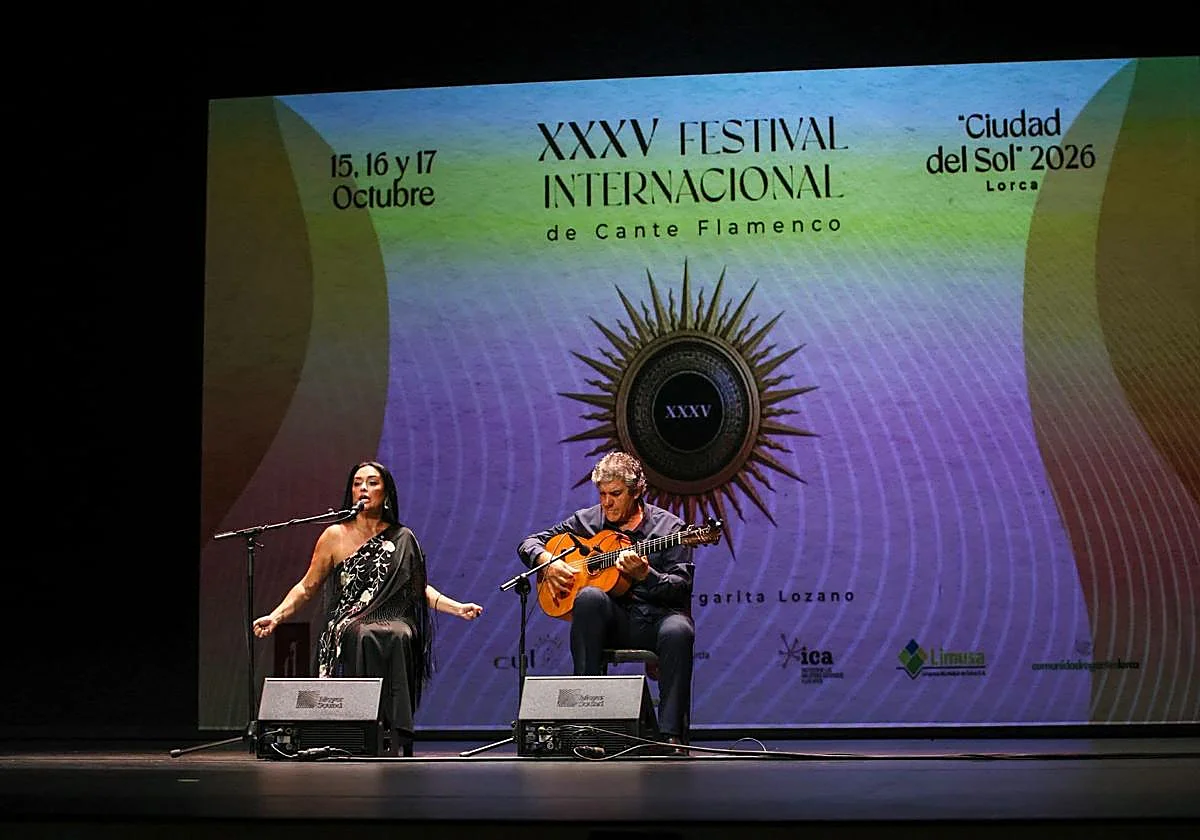 La alerta naranja por lluvia provoca la suspensión de eventos en Lorca, incluyendo la final del Festival Internacional de Folclore.