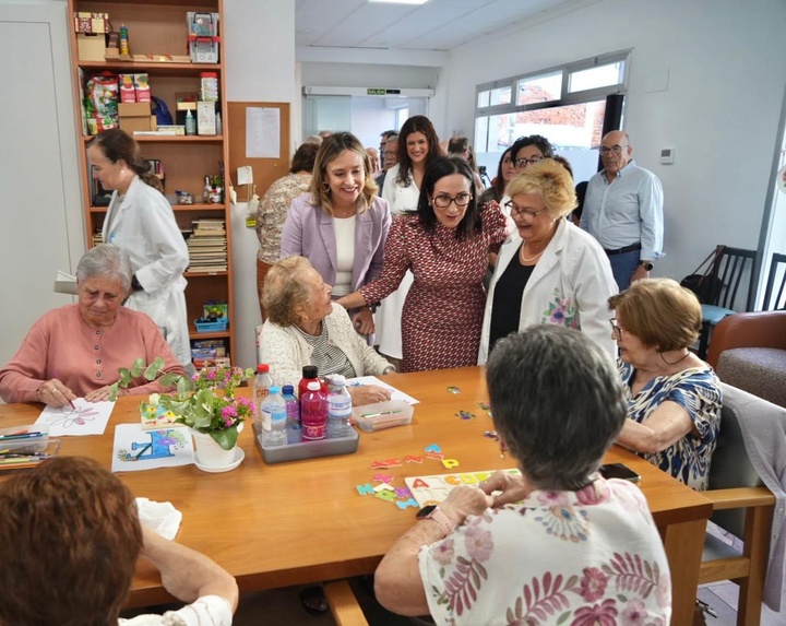 La Comunidad destina más de 250.000 euros a crear casi un centenar de plazas en servicios de autonomía personal para mayores