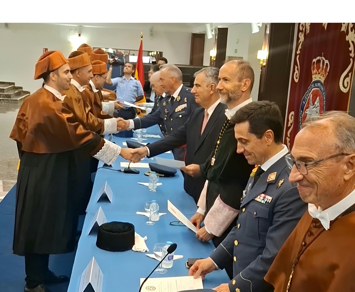 San Javier suma un nuevo máster en Gestión Económico-Administrativa y gestiona otro en Ciberespacio para la defensa.