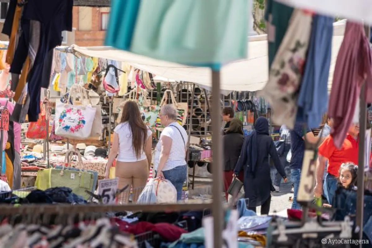 Mercadillos de la Región de Murcia: dónde hay y qué día se celebran